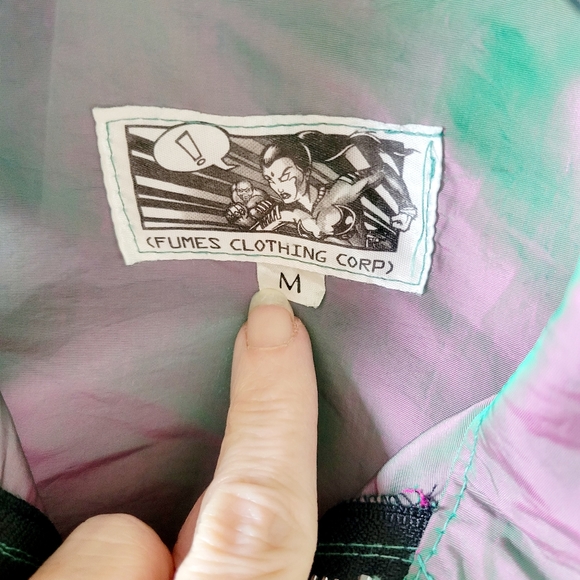 Vintage 90s Club Shirt - Picture 4 of 8